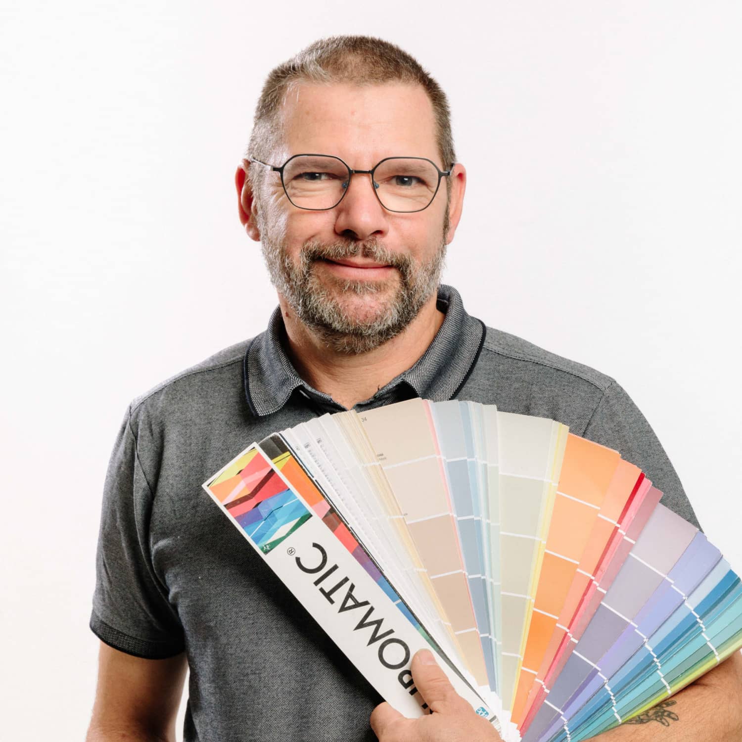 Steve Couvrand artisan peintre en bâtiment à Mazé-Milon